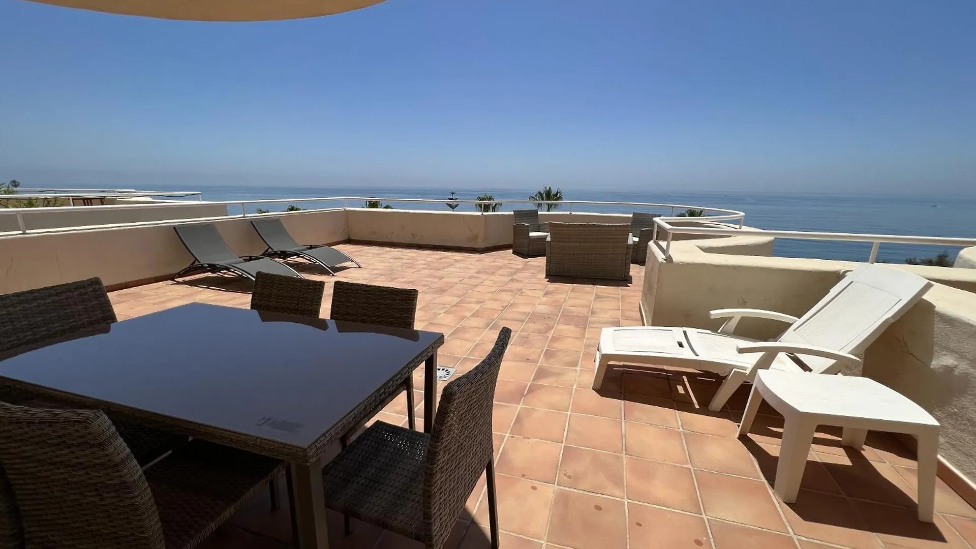 Bermuda Beach 15 Apartment Estepona