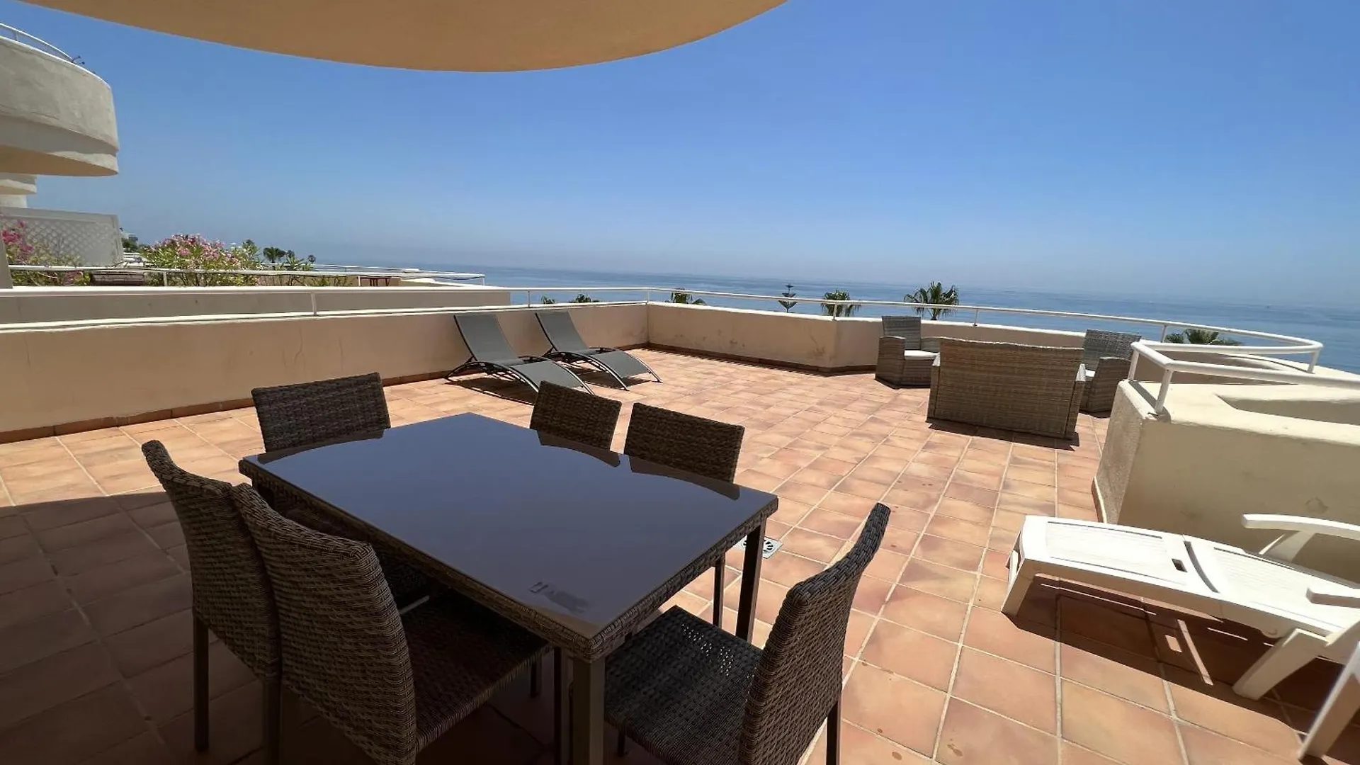 Bermuda Beach 15 Apartment Estepona